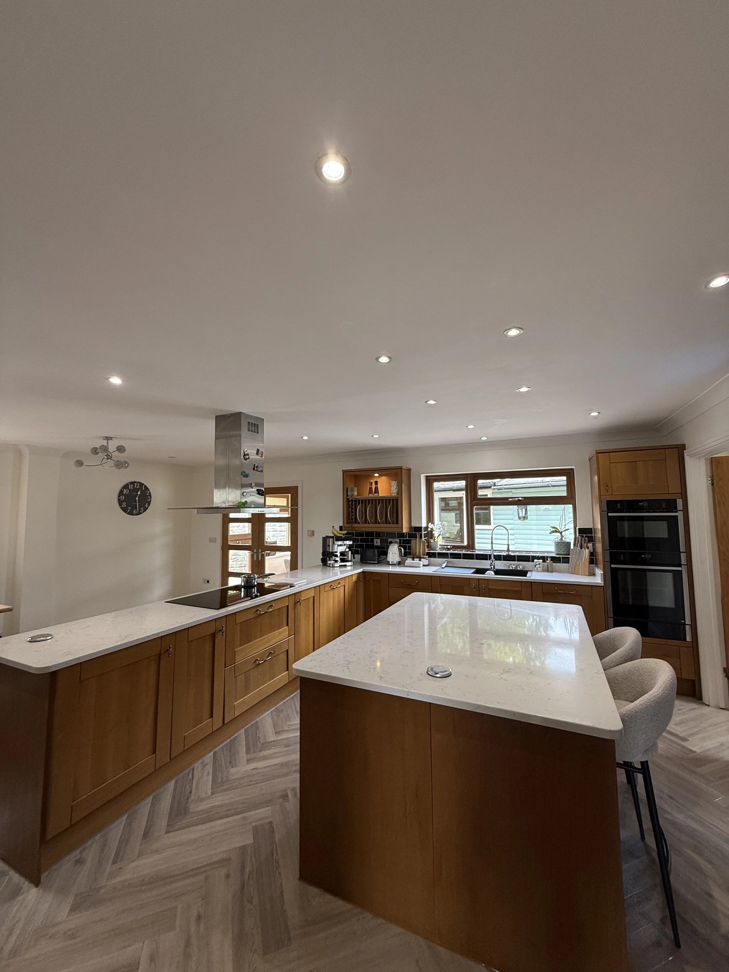A pristine, freshly cleaned kitchen by Klean With Katie